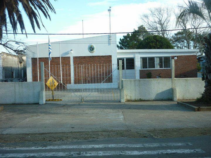 La escuela 40 de Costa Azul celebra 80 años