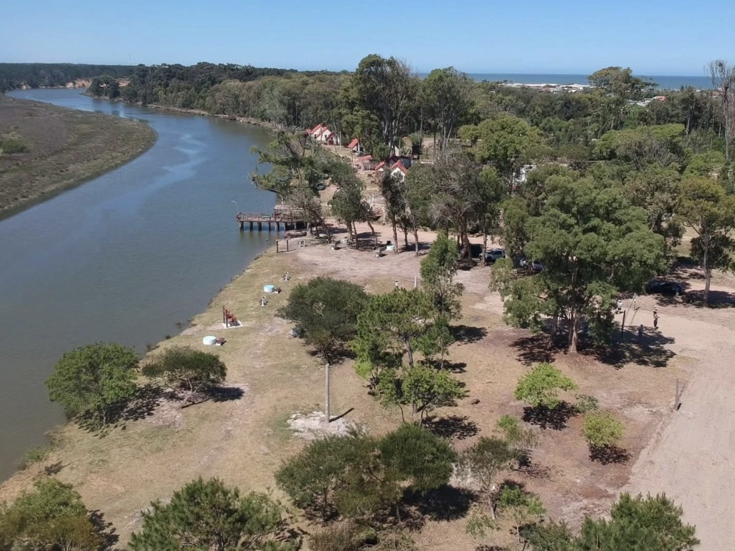 Rocha lanza oficialmente la temporada de verano 2025 en Barra de Chuy