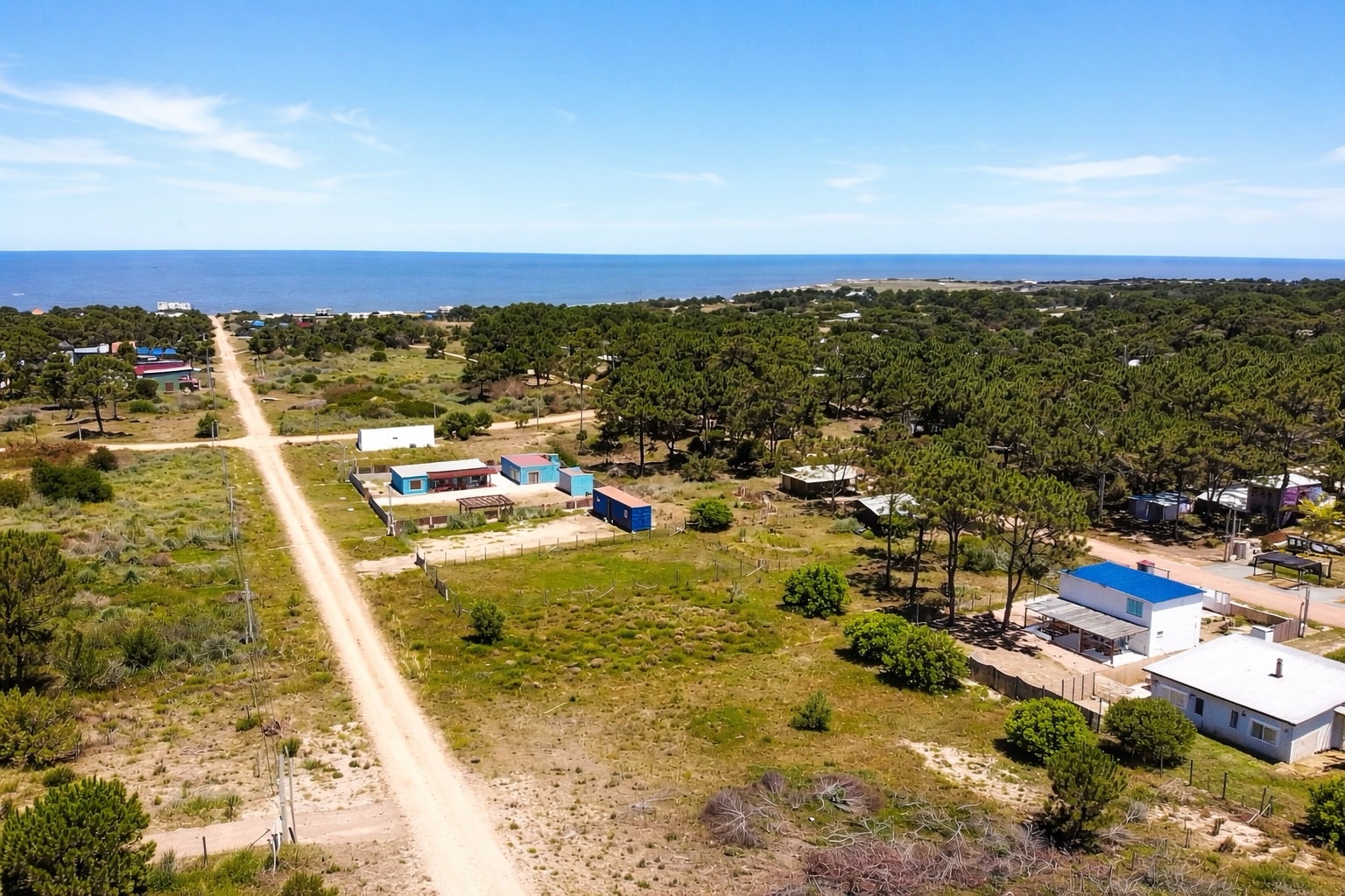 Lucas Echeverrito remata de manera online terrenos en La Paloma y Punta del Diablo