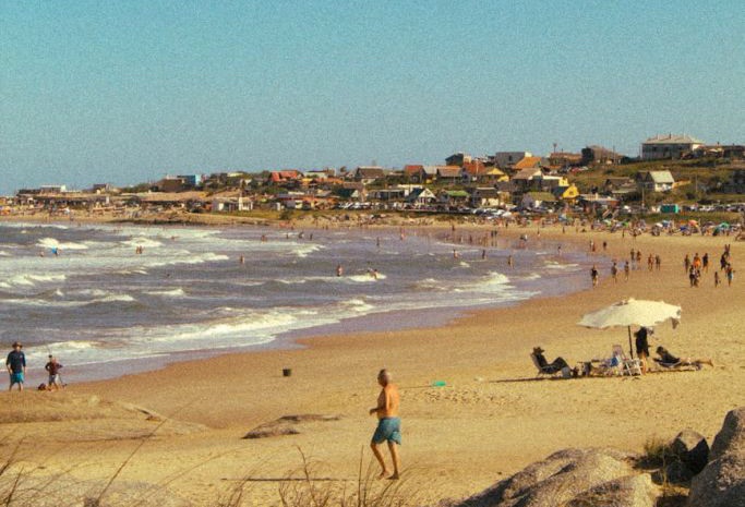 Ayer una mujer sufrió un ataque de epilepsia y falleció en un complejo de Punta del Diablo