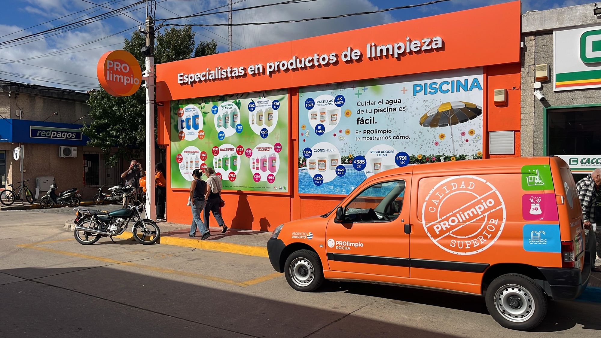 PROlimpio abrió en Rocha