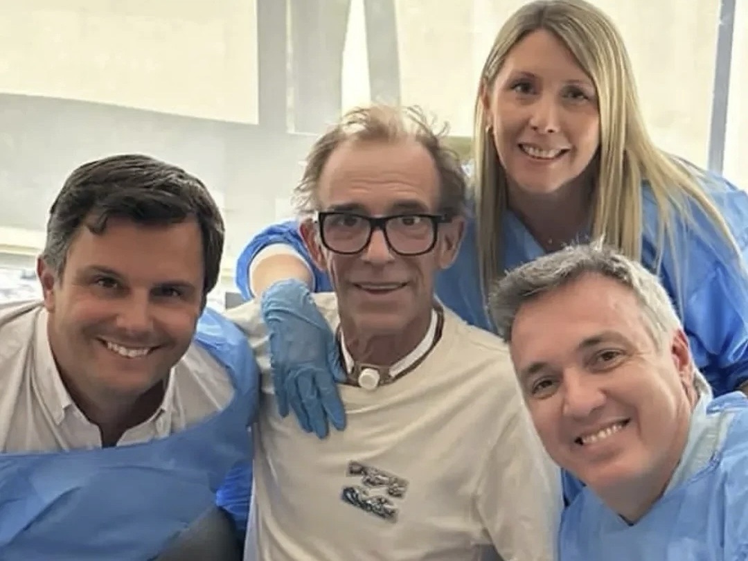 Rafael Villanueva recibió el alta médica y continuará la recuperación en su casa